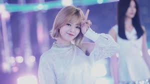 Download and install twice wallpapers kpop 1.1 on windows pc. Jeongyeon Desktop Wallpapers Explore Tumblr Posts And Blogs Tumgir
