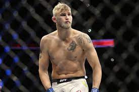 Alexander gustafsson is a ufc fighter from stockholm, sweden. That S The Best Decision For Me Now Alexander Gustafsson Refuses To Commit Future To One Division Essentiallysports