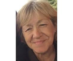 Sandy Hixson's Instagram, Twitter & Facebook