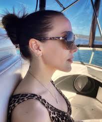 Seeking a soulmate for single person