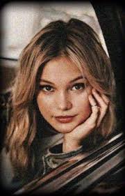 𝗗𝗶𝗳𝗳𝗲𝗿𝗲𝗻𝘁 𝗪𝗼𝗿𝗹𝗱𝘀