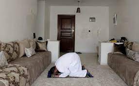 Ruang sholat di dekat kamar tidur merupakan salah satu desain ruang ibadah yang banyak digunakan oleh masyarat. Niat Doa Tata Cara Melaksanakan Salat Dhuha