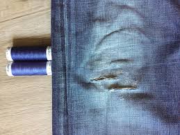 Unser team an produkttestern hat viele verschiedene hersteller ausführlich getestet und wir präsentieren ihnen als interessierte hier die. Lieblingsjeans Reparieren In Der Zweiten Runde Bernina Blog