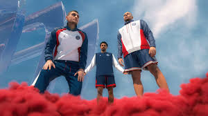 Maillot psg x jordan wordmark noir 2021 2022 best soccer jerseys from www.isoccerjersey.com maybe you would like to learn more about one of these? Le Psg Devoile Son Maillot Domicile Pour La Saison 2021 2022 Le Parisien