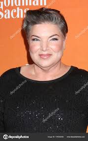 Résultat de recherche d'images pour "Mindy Cohn"
