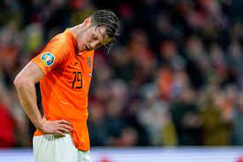 Een opvallende afwezige is wout weghorst. Zelfs Plek In Eliteclub Helpt Weghorst Niet Aan Oranje Oproep Voetbal International