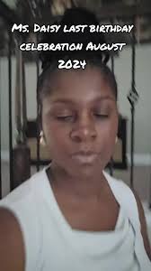 Daisy Singapore Woman Dee Kosh