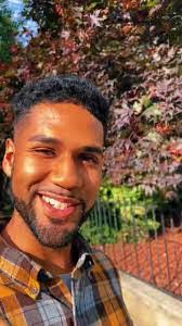 Ari Bishop's Instagram, Twitter & Facebook