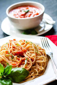 Hier findest du spaghetti bio zum besten preis. Tomato Basil Sauce Erren S Kitchen