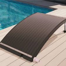 Toutefois, le chauffage d'une piscine extérieure dépend du type de piscine (taille, profondeur, matériau), de sa situation (localisation géographique, orientation, environnement immédiat) et de la présence ou non d'une couverture (bâche, abri). Chauffage Piscine Pas Cher Chauffage Solaire Pompe A Chaleur Rechauffeur Cash Piscines