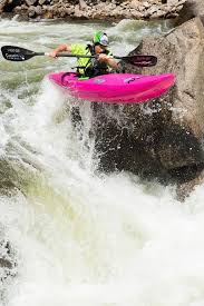 The Fundamentals Of Whitewater Kayaking White Water Kayak Whitewater Kayaking Kayaking