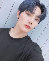 Discover yang jeongin's biography, age, height, physical stats, dating/affairs, family and career updates. Stray Kids Yang Jeongin Philippines Beitrage Facebook