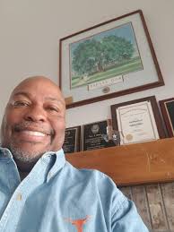 What's the story of Austin's Treaty Oak?