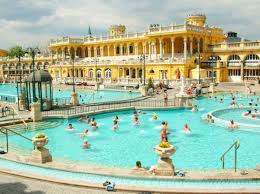 Continuo aqui minhas dicas sobre budapeste, essa cidade mais que especial do leste europeu. As Melhores Termas De Budapeste Fredtour