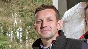 Small robot company launches robot services to 50 farms