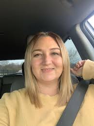 Hi All, my name is Jennefer and I am 51 yes old. I am seeking to change the  way I eat and to shake off some excess weight.