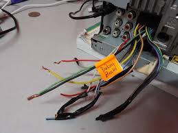 Apabila cahaya lampu kenderaan kurang terang, berkemungkinan sambungan wayar pada bateri longgar menyebabkan aliran arus elektrik tidak mencecah ke mentol untuk memberi kuasa menyalakan lampu. Cara Pasang Socket Player Trusted Seller Kulai Facebook