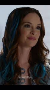 Caitlin Derry's Instagram, Twitter & Facebook