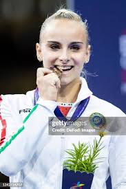 Pauline Schaefer-Betz of Germany competes in the Balance Beam during...  News Photo