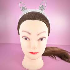 IZ-1520-27, DIADEMA NIÑA CORONA OREJAS LENTEJUELAS Y PERLAS