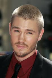 These saucy photos of Chad Michael Murray have the gays asking some hard,  deep questions