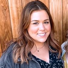 Chelsea Triano (@cvtriano)