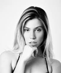 andrealunaoficial y @camila7arena acompañadas de @priespinoza_ en  @latina.pe apoyando la campaña de @unicefperu