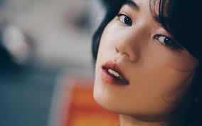 Nữ sinh Yên Bái sở hữu nét đẹp lạ, thần thái cuốn hút