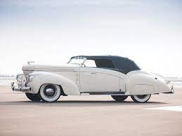 The Global Leader In The Collector Car Industry Services Include Auctions Restoration Appraisals Collection A Super Luxury Cars Old Classic Cars Cabriolets