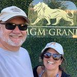 Glenn Hettinger's Instagram, Twitter & Facebook