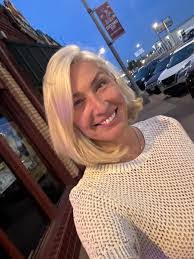 Daniel Ulmer's Instagram, Twitter & Facebook