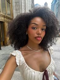 Happy Marié Ola day! We're live 5pm BST