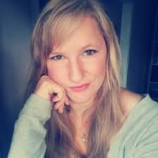 Sarah Buchmann's Instagram, Twitter & Facebook