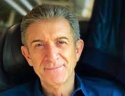 Ezio greggio è uno dei conduttori più amati dal pubblico italiano. Ezio Greggio Chi E Eta Altezza Vita Privata E Instagram