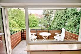 Hallo, ich suche dringend für meinen kleinen sohn und mich eine wohnung direkt in schlitz, am besten 3 zimmer, sehr gut wäre mit balkon und badewanne warmmiete sollte ca Mobl 3 Zimmer Wohnung Auf Zeit 68163 Mannheim Anders Relocation