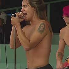 Anthony kiedis grew up in l.a. Red Hot Chili Peppers S Anthony Kiedis Has Rock S Best Hair Vogue