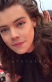 Larry Stylinson~Transgender