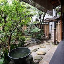 Machiya S Garden Machiya Is Japanese Traditional Townhouse There S Always A Garden Inside The H Japanese Garden Design Japan Garden Japanese Courtyard Garden