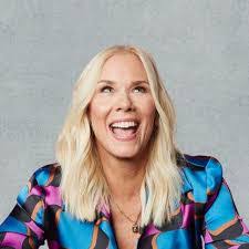 Leanne Morgan's Instagram, Twitter & Facebook