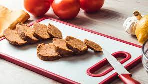 Il seitan è un alimento altamente proteico che si ricava dal glutine del grano tenero, del farro o del khorasan. Ricetta Seitan Cos E E Come Si Cucina Fa Bene O Male La Verita Le Ricette Di Buonissimo