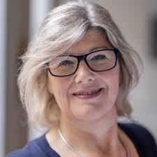 Attachment disorder therapy in Sompting, BN15