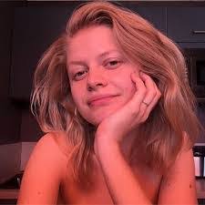 Chris Hymer's Instagram, Twitter & Facebook