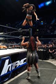 Robert irvine's net worth (2020), wiki and more facts. Who Is Celebrity Chef Robert Irvine S Wife Gail Kim