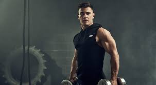 Your arms should be by your side and straight. Dumbbell Hammer Curls Bicep Exercise Technique Myprotein