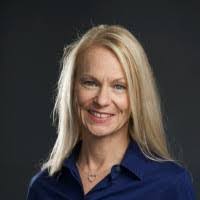 Deborah Manzano's Instagram, Twitter & Facebook