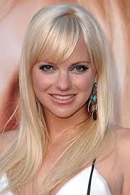 Anna Faris Gets More Roles Yay With Images Anna Faris Celebrities Anna