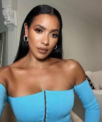 Today for “I see you, I hear you” w/ @weallgrowlatina 👯‍♀️