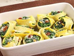 Per le polpette 250 gr di pane duro ammorbidito in acqua 250 gr. Pasta Al Forno Ripiena Di Spinaci Mangiare Bene