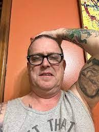 Noel Anders's Instagram, Twitter & Facebook