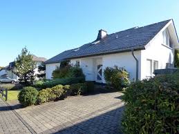 Finden sie angebote, prospekte und geschäfte aus ihrer umgebung auf kaufda.de. Haus Zum Verkauf 55743 Idar Oberstein Mapio Net